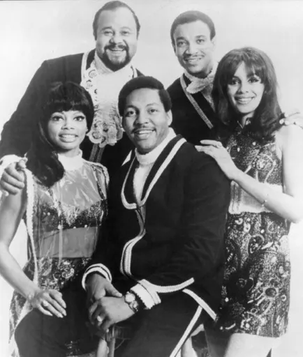 The 5th Dimension 사용자 등록 사진