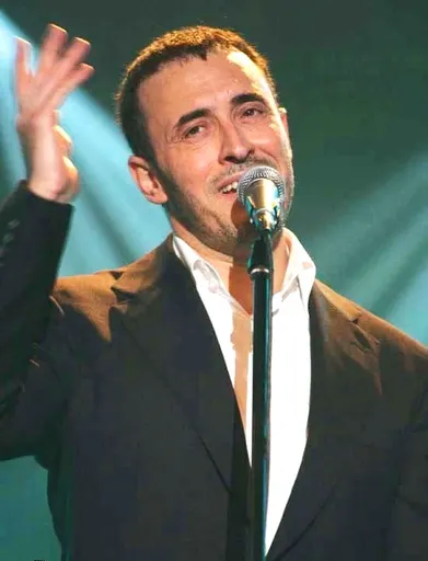 Kadim Al Sahir 사용자 등록 사진