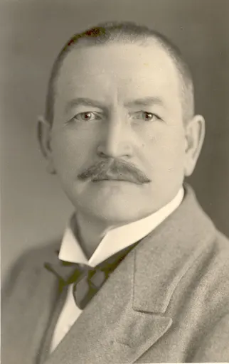 Ernst Enno 사용자 등록 사진
