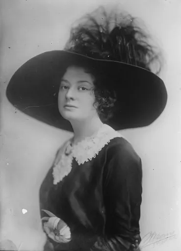 Nora Bayes 사용자 등록 사진